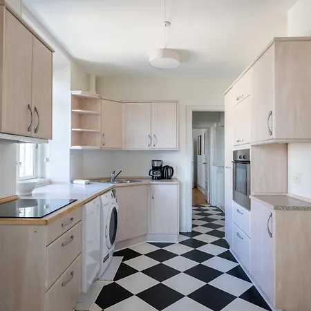 Spacious 3 Bedroom In Peaceful Area * Копенгаген
