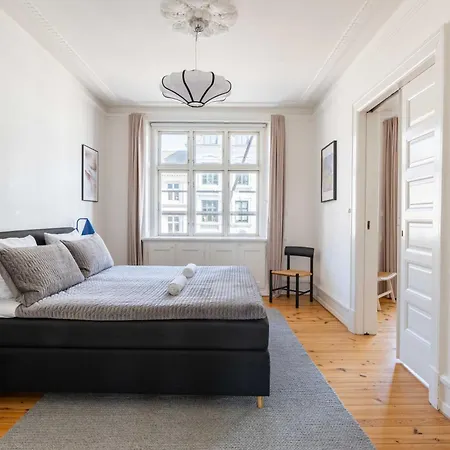 Spacious 3 Bedroom In Peaceful Area Copenhagen