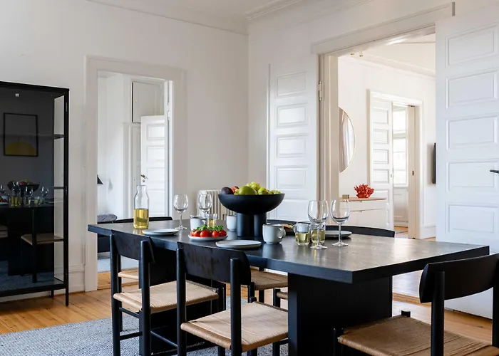 Apartment Spacious 3 Bedroom In Peaceful Area Kopenhagen