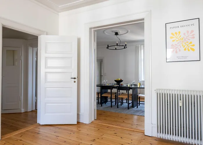 Spacious 3 Bedroom In Peaceful Area شقة