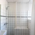 아파트 Spacious 3 Bedroom In Peaceful Area *